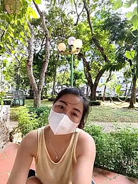 lyna bl online show from April 21, 2026, 1:42 am