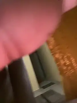 annkeller online show from January 14, 2026, 9:42 pm