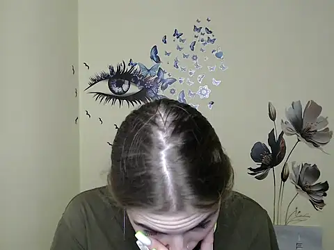 StrangerGi online show from December 19, 2024, 1:07 pm