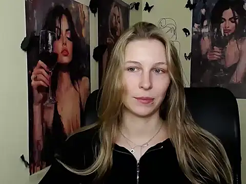 StrangerGi online show from April 23, 2026, 11:31 am