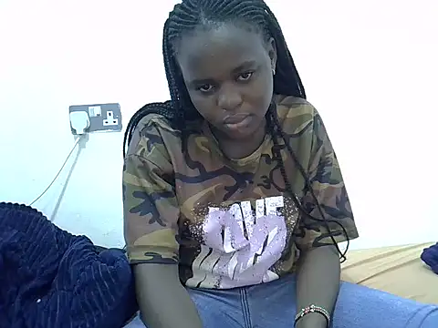 Snapshot of dirtyshowgirl chatting on June 25, 2026, 1:59 pm dirtyshowgirl online show from June 25, 2026, 1:59 pm