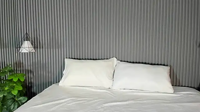 CailynBrowm online show from March 2, 2025, 4:07 am