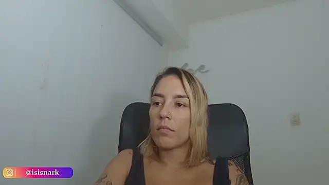 Isis69  online show from December 15, 2024, 11:20 pm