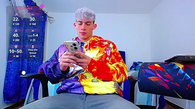 Snapshot of thiagomurphyy chatting on December 12, 2024, 4:59 am thiagomurphyy online show from December 12, 2024, 4:59 am