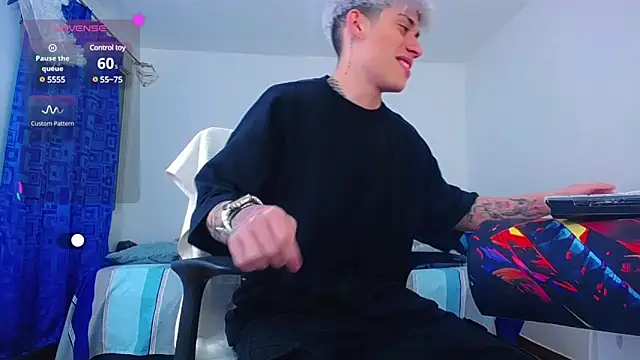 Snapshot of thiagomurphyy chatting on December 18, 2024, 4:31 am thiagomurphyy online show from December 18, 2024, 4:31 am