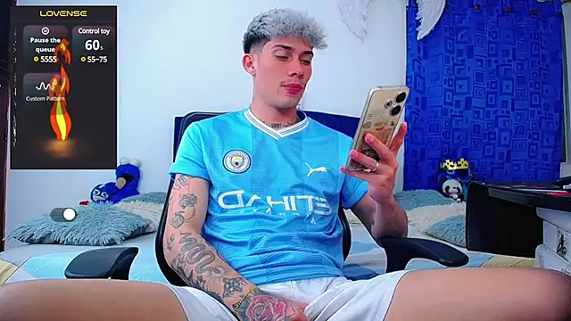 Snapshot of thiagomurphyy chatting on January 25, 2025, 4:23 am thiagomurphyy online show from January 25, 2025, 4:23 am