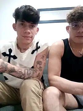 Snapshot of thiagomurphyy chatting on October 27, 2025, 6:17 am thiagomurphyy online show from October 27, 2025, 6:17 am