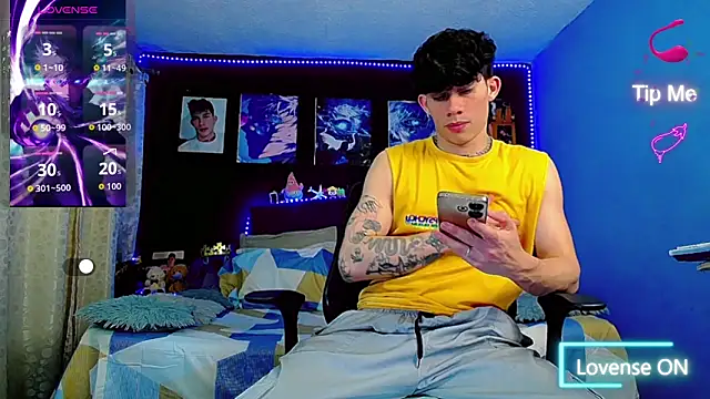 Snapshot of thiagomurphyy chatting on November 19, 2025, 1:27 am thiagomurphyy online show from November 19, 2025, 1:27 am