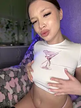 bunnyrich online show from December 19, 2024, 11:25 pm