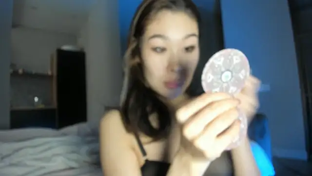 Yukisans online show from March 12, 2025, 4:19 am