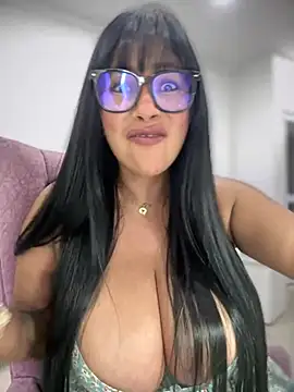 Snapshot of Saorii_kiido chatting on January 15, 2025, 1:56 am Saorii kiido online show from January 15, 2025, 1:56 am