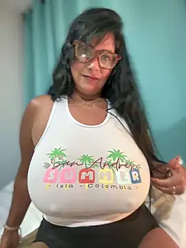 Snapshot of Saorii_kiido chatting on February 14, 2025, 2:07 am Saorii kiido online show from February 14, 2025, 2:07 am