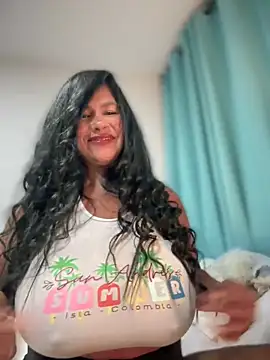 Snapshot of Saorii_kiido chatting on February 14, 2025, 5:09 am Saorii kiido online show from February 14, 2025, 5:09 am