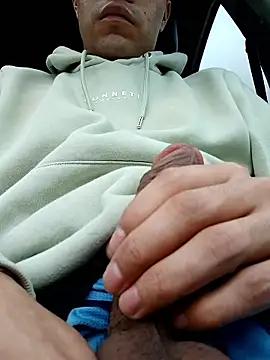 Alfrendino44 online show from January 8, 2026, 8:33 pm