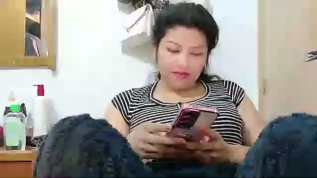 katymojadit online show from March 6, 2026, 9:44 pm