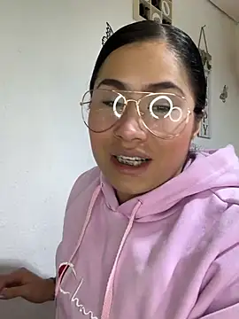 Snapshot of Sweet__Nurse1 chatting on May 1, 2026, 4:44 pm Sweet Nurse1 online show from May 1, 2026, 4:44 pm