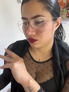 Snapshot of Sweet__Nurse1 chatting on May 17, 2026, 4:25 pm Sweet Nurse1 online show from May 17, 2026, 4:25 pm