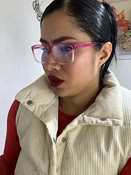 Snapshot of Sweet__Nurse1 chatting on May 31, 2026, 5:20 pm Sweet Nurse1 online show from May 31, 2026, 5:20 pm