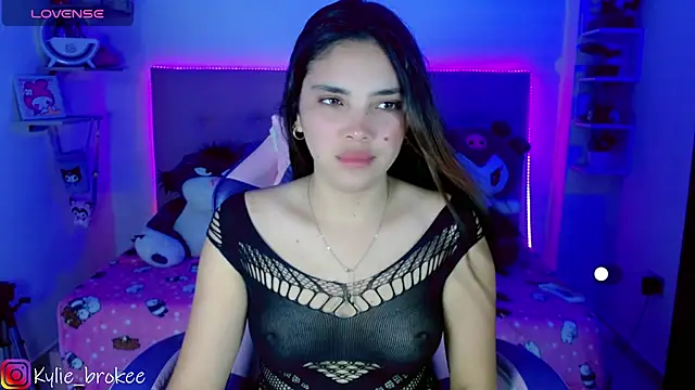 Kylie brokee online show from February 28, 2025, 9:12 pm