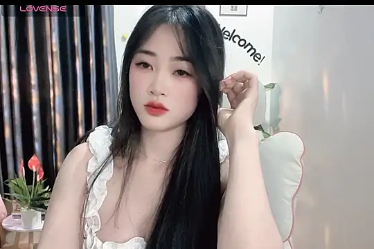  Aimy  online show from February 24, 2025, 3:53 pm