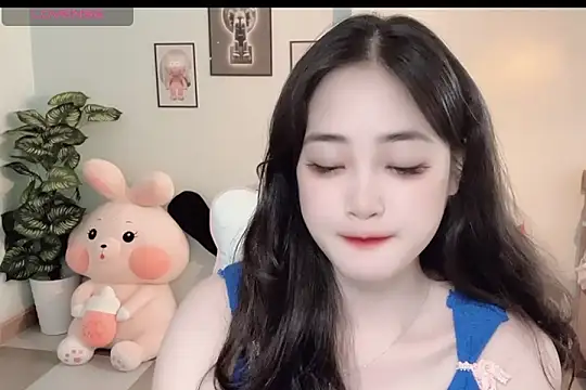  Aimy  online show from October 29, 2025, 4:48 am