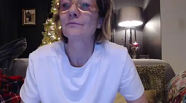 godinflower online show from January 2, 2025, 8:24 pm