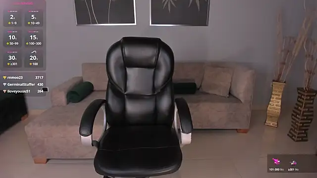 Snapshot of VeronicaCruz_ chatting on March 1, 2025, 6:46 am VeronicaCruz online show from March 1, 2025, 6:46 am