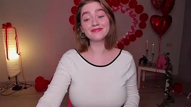 AidaPerry online show from February 23, 2025, 5:29 pm