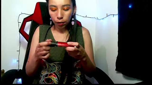 catalina colombia online show from January 22, 2025, 2:56 pm