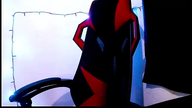 catalina colombia online show from March 10, 2025, 9:18 pm