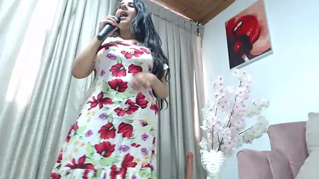  Marcela   online show from February 8, 2025, 6:33 pm