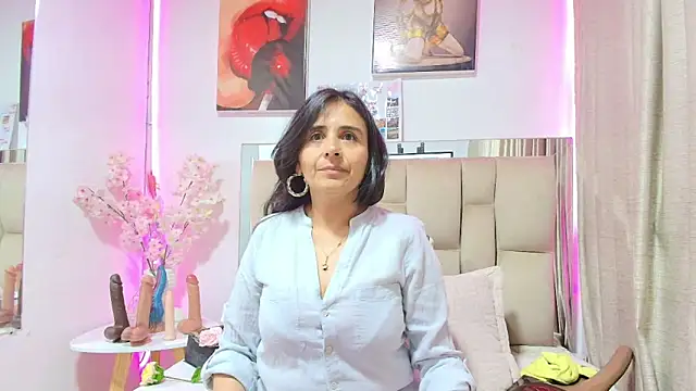 Snapshot of _Marcela__ chatting on May 23, 2026, 11:36 am Marcela online show from May 23, 2026, 11:36 am