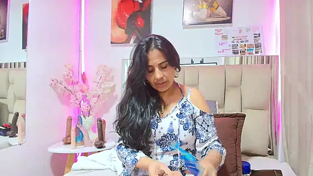 Snapshot of _Marcela__ chatting on May 24, 2026, 11:48 am Marcela online show from May 24, 2026, 11:48 am