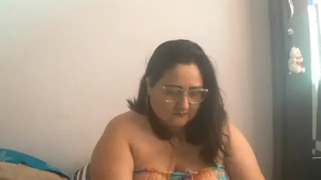 nanita1545 online show from September 26, 2025, 8:24 pm