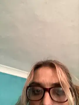 jennaycaa online show from November 13, 2025, 6:45 am