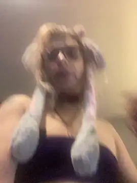 jennaycaa online show from November 23, 2025, 11:21 am