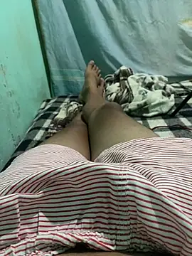 king cum  online show from January 5, 2025, 1:26 pm