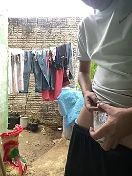 king cum  online show from March 2, 2025, 1:05 pm