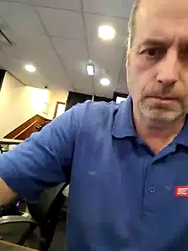 Snapshot of JulianJ50 chatting on March 1, 2026, 8:33 pm JulianJ50 online show from March 1, 2026, 8:33 pm