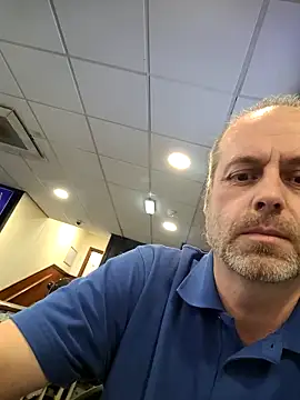 Snapshot of JulianJ50 chatting on May 20, 2026, 8:48 pm JulianJ50 online show from May 20, 2026, 8:48 pm