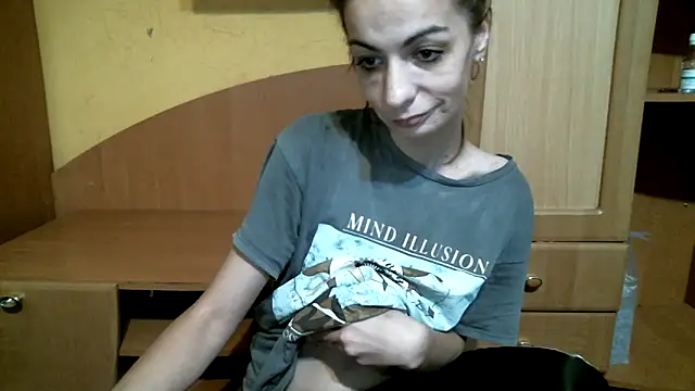 DennisXCaroll online show from December 21, 2025, 7:59 am