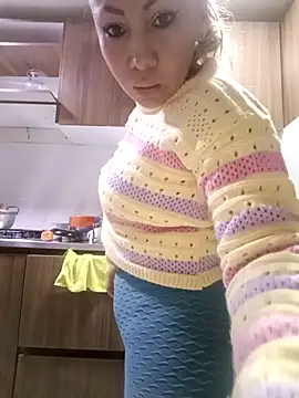 coral smitth online show from December 5, 2025, 6:48 pm