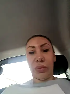 coral smitth online show from April 22, 2026, 3:57 pm