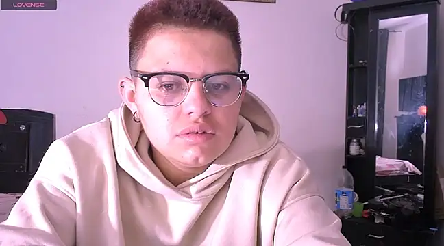 tatsumi nao online show from December 21, 2024, 11:24 pm