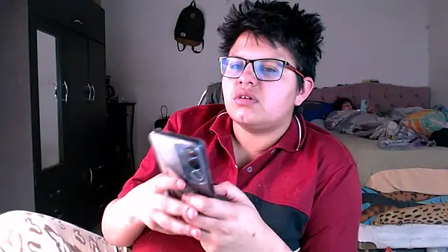 tatsumi nao online show from December 14, 2025, 2:22 pm