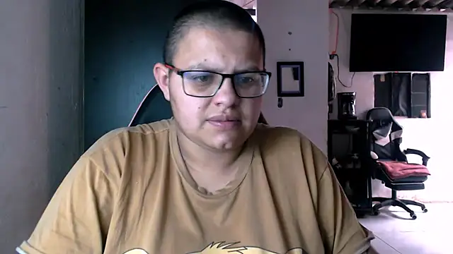 tatsumi nao online show from January 11, 2026, 1:16 pm