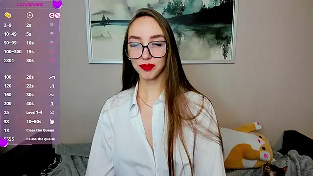 Sm0ly online show from March 12, 2025, 1:36 am