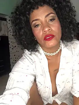 AdelaHaneix online show from December 22, 2024, 4:48 pm