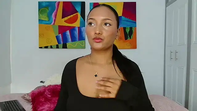 Pandora gu online show from October 18, 2025, 8:09 pm