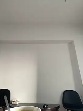 Snapshot of RaquelleDevon chatting on March 11, 2025, 6:10 am RaquelleDevon online show from March 11, 2025, 6:10 am